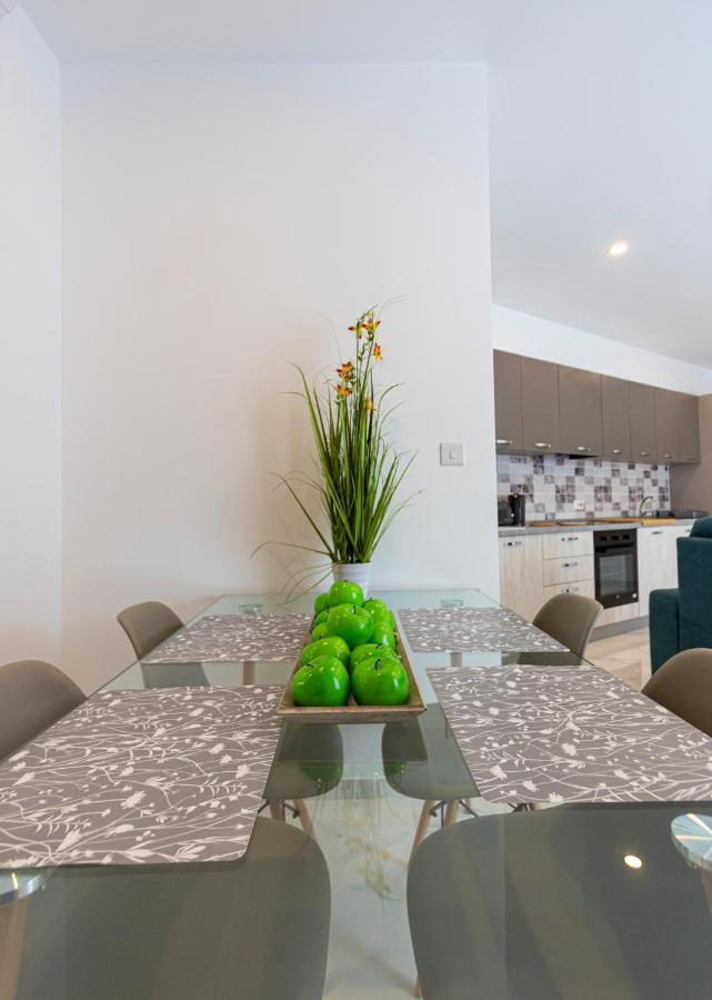 H2 -Modern And Spacious 3 Bedroom Apartment San Ġwann Exterior foto