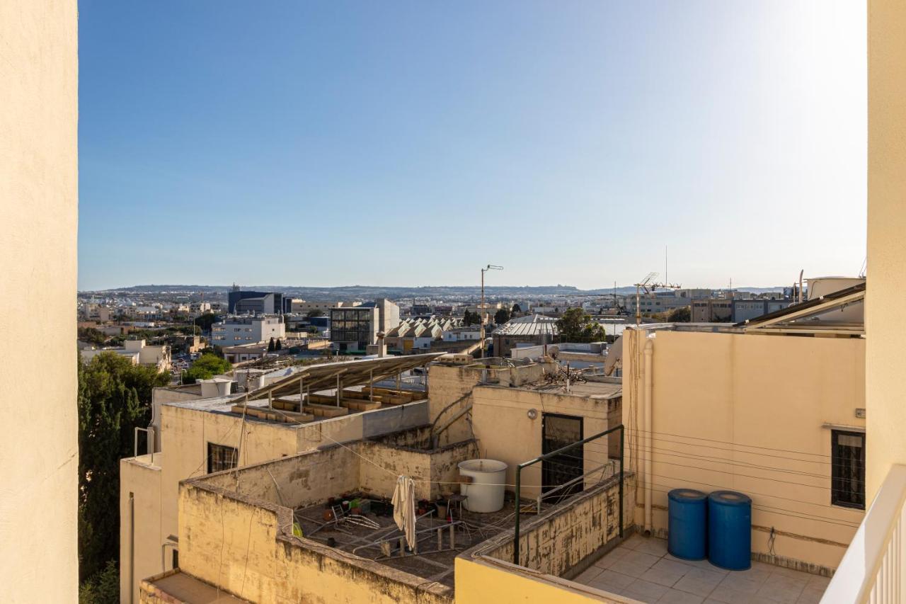 H2 -Modern And Spacious 3 Bedroom Apartment San Ġwann Exterior foto